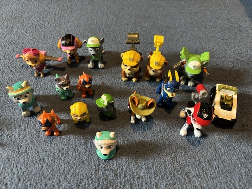 Paw patrol figures - paw, small