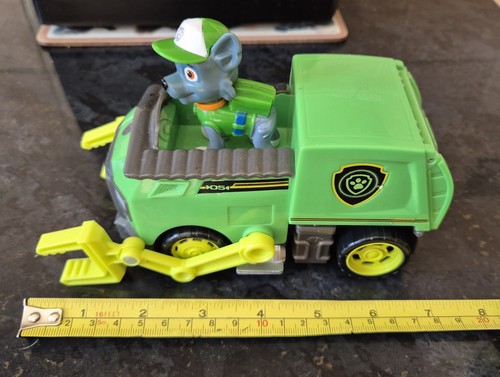 Paw patrol rocky - , recycling