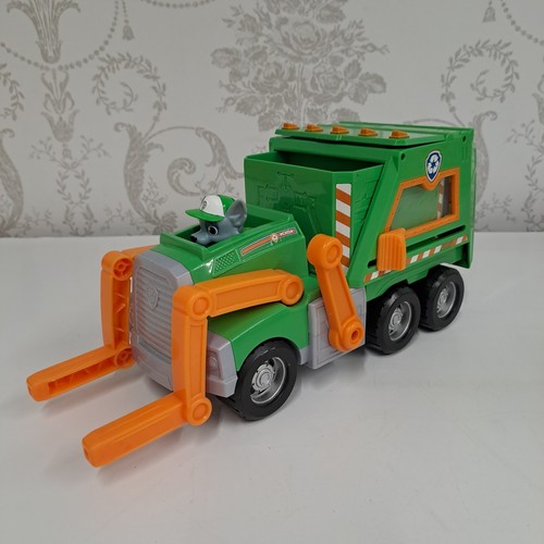 Paw patrol rocky deluxe - rocky’s,