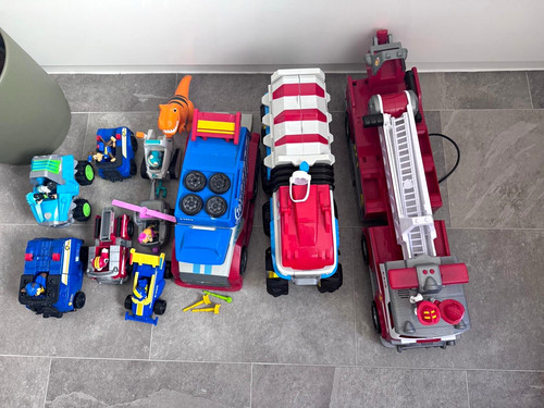 Paw patrol plastic truck - plastic,