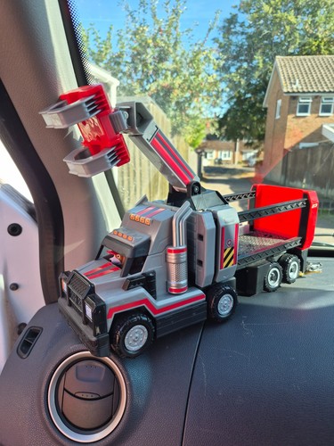Paw patrol lorry with - patrol,