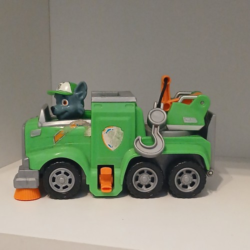 Paw patrol ultimate - patrol, rescue