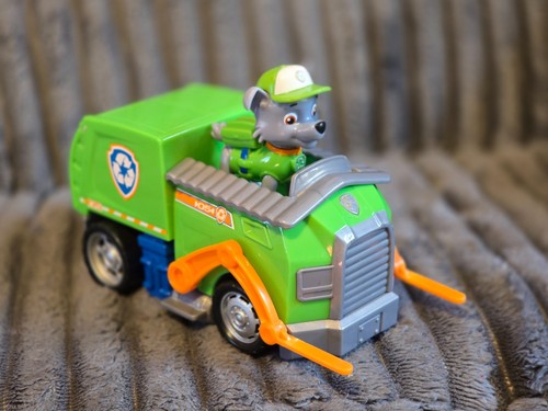 Paw patrol rocky - paw,