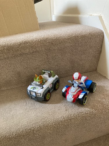 Paw patrol tracker and ryder - tracker,