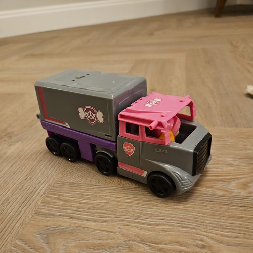 Paw patrol skye - paw,